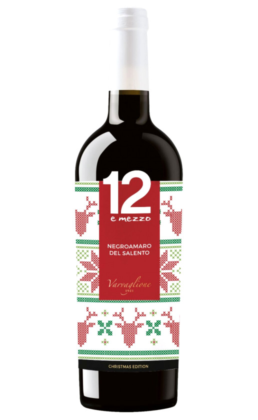 12 e Mezzo Negroamaro del Salento 2016 New Year Design