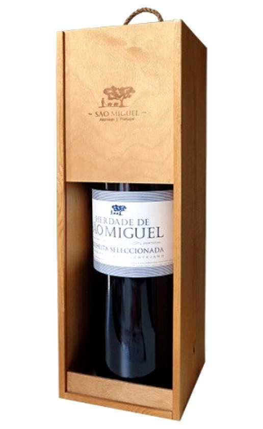 Herdade de Sao Miguel Colheita Seleccionada Tinto 2016 wooden box