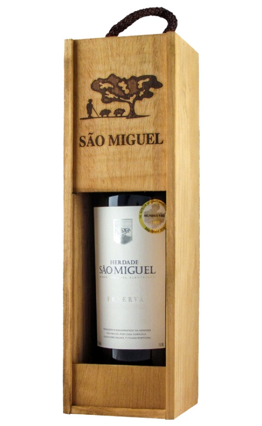 Herdade de Sao Miguel Reserva 2014 wooden box