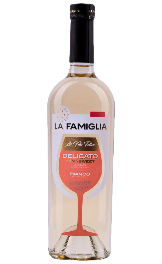 La Famiglia Delicato Bianco Semi-Sweet