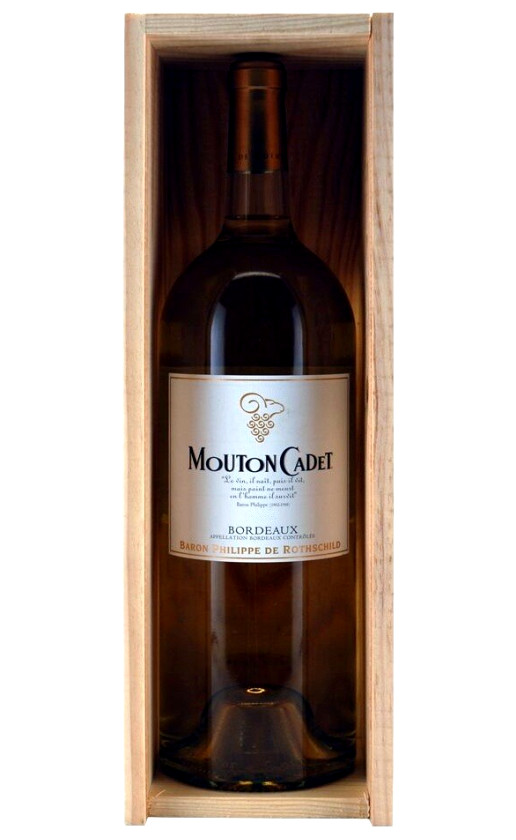 Mouton Cadet Bordeaux Blanc 2013 wooden box