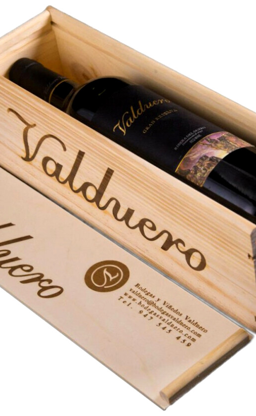 Valduero Gran Reserva Ribera del Duero 2010 wooden box